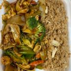 Best Chicken with Garlic Sauce in Canton, MI