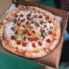 Best Deluxe Pizza in Virginia Beach, VA