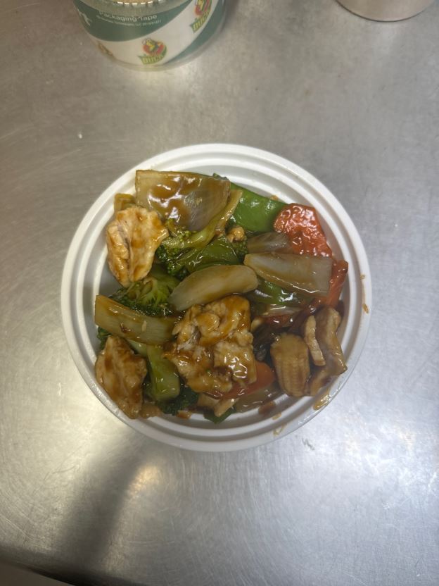 Best Chicken w. Mixed Vegetables in Springfield, TN