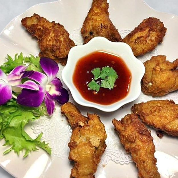 Best 5. Siamese Chicken Wings in Marina Del Rey, CA
