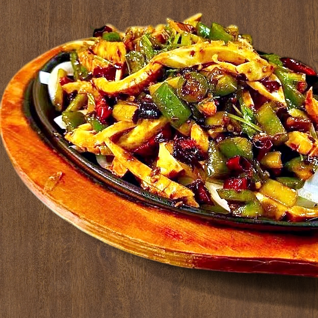 Best Sizzling Spicy Beef Aorta on Iron Plate 铁板香辣黄喉 in Davis, CA