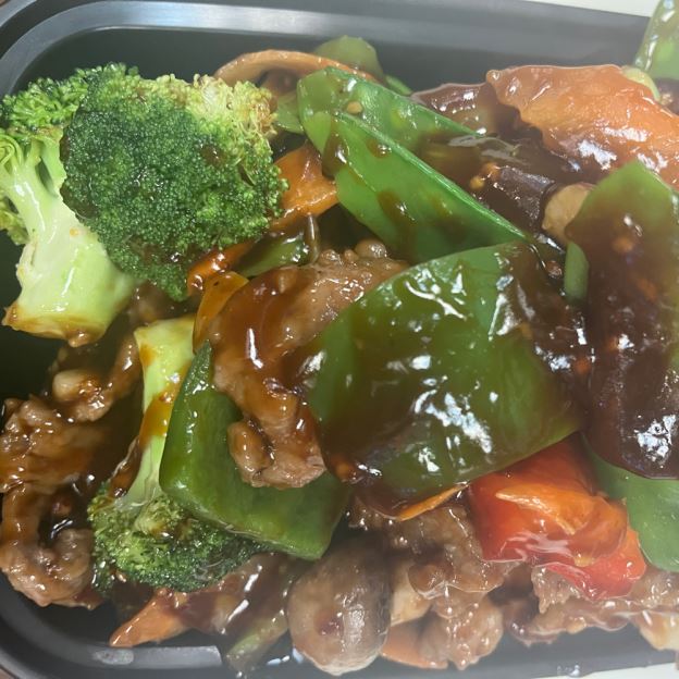 Best Be10. Quart of Shredded Beef with Garlic Sauce in Philadelphia, PA
