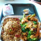 Best Chicken with Broccoli (Lunch) 芥兰鸡午餐 in Windsor, CT