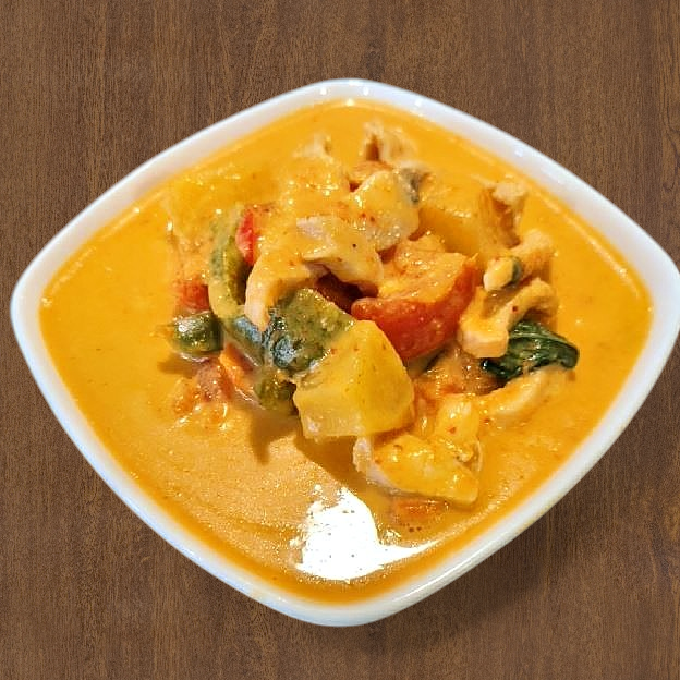 Best Pineapple Curry in Albany, NY
