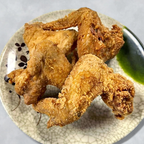 Best Fried Chicken Wings (4) in Rahway, NJ