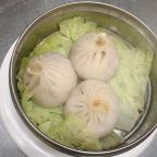 Best Steam Small Juice Pork Bun 小笼汤包 in Bethlehem, PA