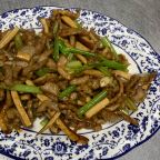 Best Shredded Pork Dry Bean Curd 香干肉丝(午) in Bethlehem, PA