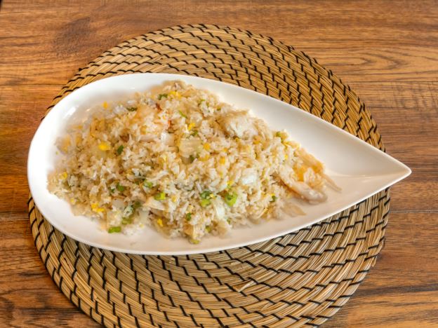 Best 51. Com Chien Trung 炒饭 in New York, NY