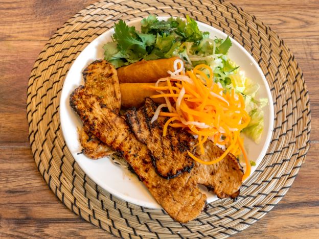 Best L19D. Grilled Lemongrass Chicken Vermicelli and Spring Roll Lunch in New York, NY