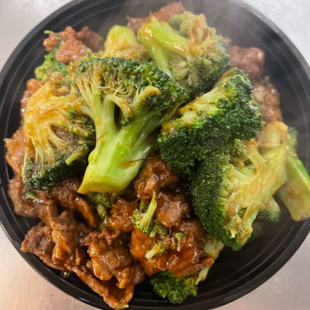 Best Beef w. Broccoli in Adams, MA