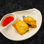 Best Crab Rangoon (4pcs) in Chicago, IL