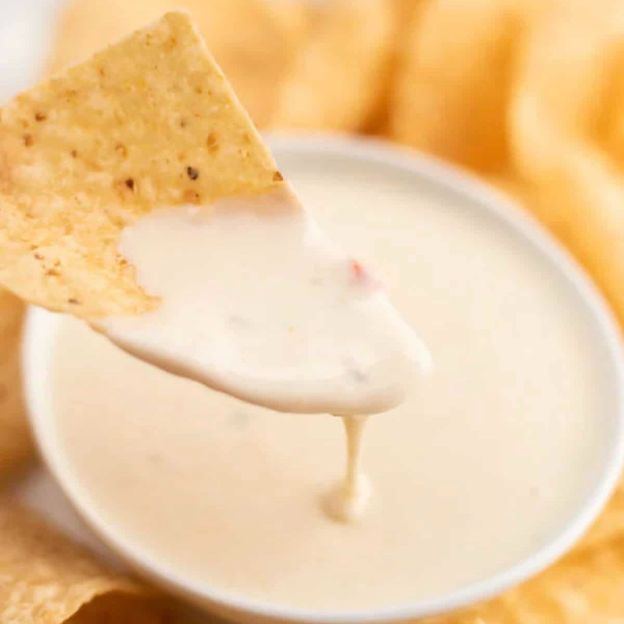 Best white queso dip&chips in Little Rock, AR