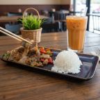 Best Drunken Noodle Lunch Special in Costa Mesa, CA