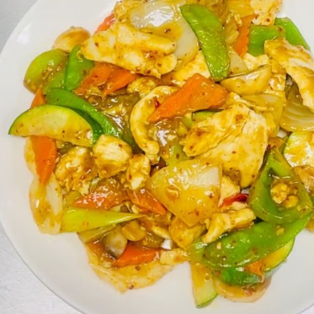 Best Curry Chicken w Onions in Landover, MD