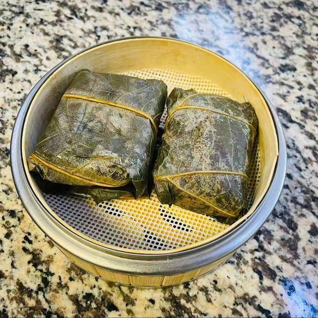 Best Sticky Rice with Chicken in Lotus Leaf 糯米鸡 in Tucson, AZ