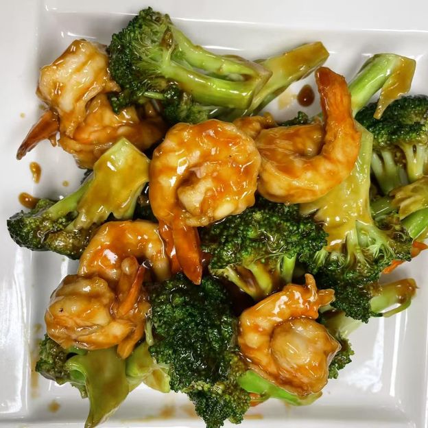 Best Shrimp W. Broccoli in Brownfield, TX