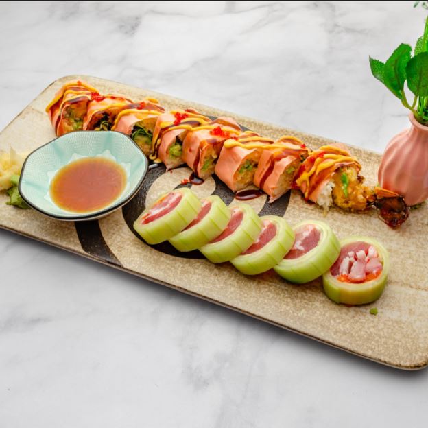 Best S21. Lobster Fantastic Roll in Kendall Park, NJ