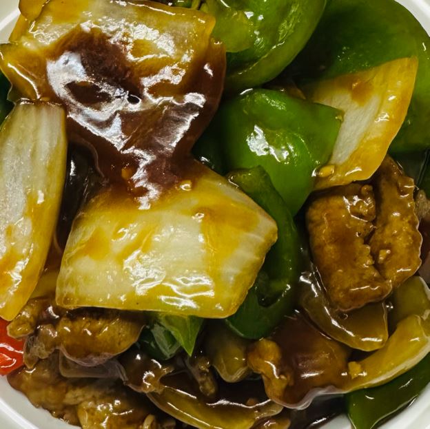 Best Pepper Steak with Onion (Lunch) 青椒牛（午餐) in Brookville, IN