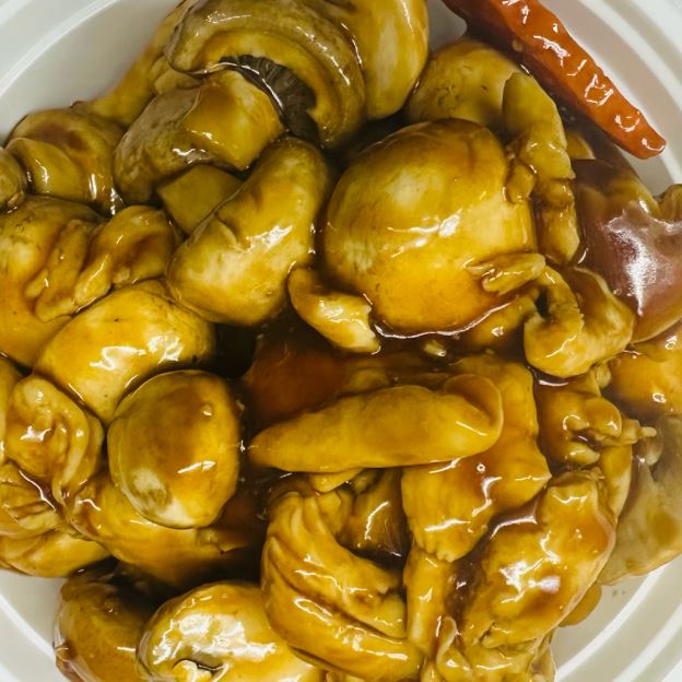Best Chicken and Mushroom w. Brown Sauce 黑汁蘑菇鸡 in Brookville, IN