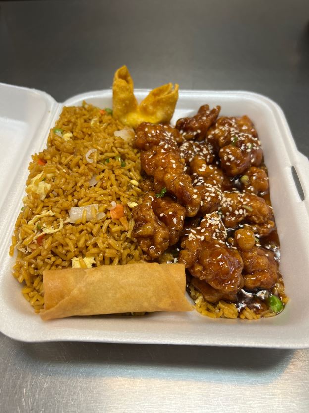Best L8. Sesame Chicken in Bolingbrook, IL
