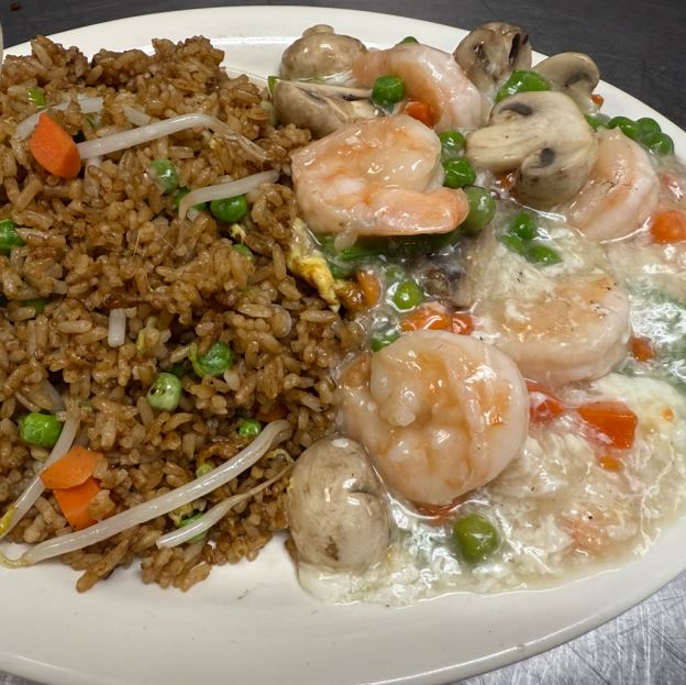Best Shrimp with Lobster Sauce (Dinner Combo) in Chandler, AZ