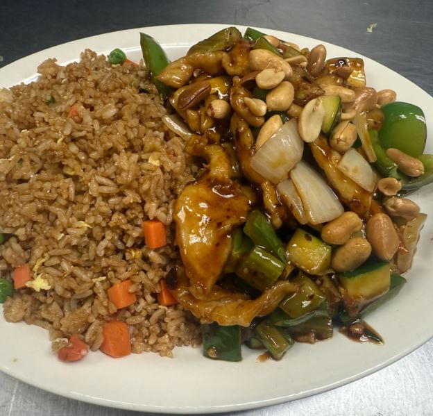 Best Kung Pao Chicken (Dinner Combo) in Chandler, AZ