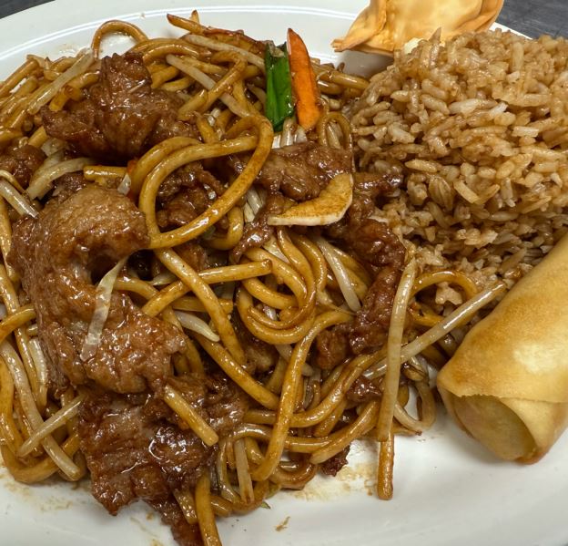 Best Beef Lo Mein (Lunch) in Chandler, AZ