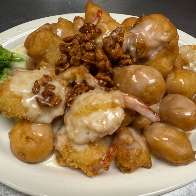 Best Honey Walnut Chicken & Shrimp in Chandler, AZ