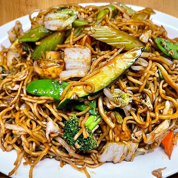 Best Vegetable Chow Mein in Chandler, AZ