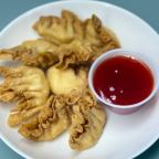Best Crab Rangoon (8) 蟹角 in Oceanside, NY