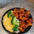 Best General Tso's Chicken左宗鸡 in North Royalton, OH