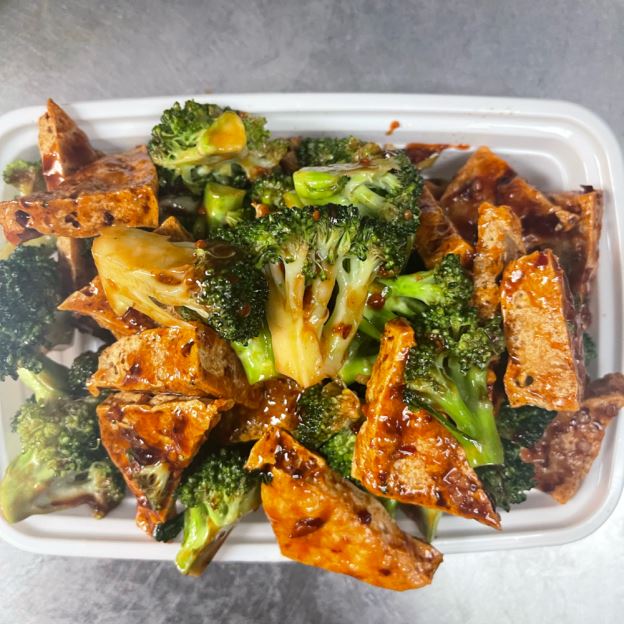 Best Bean Curd w. Broccoli in Garlic Sauce in Ridgewood, NY