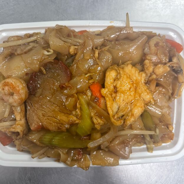 Best House Special Chow Fun in Ridgewood, NY