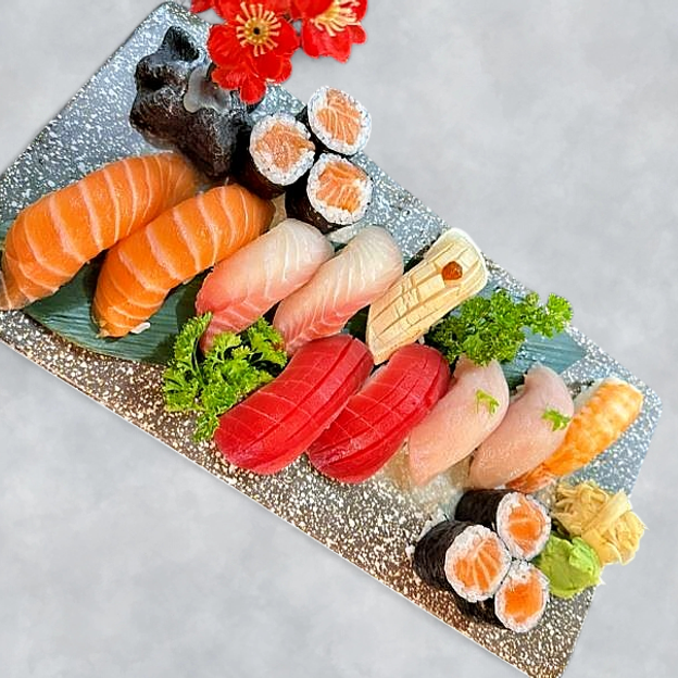 Best Sushi Deluxe in Fort Myers, FL
