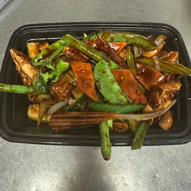 Best Mixed Vegetable w. Garlic Sauce in Mohegan Lake, NY