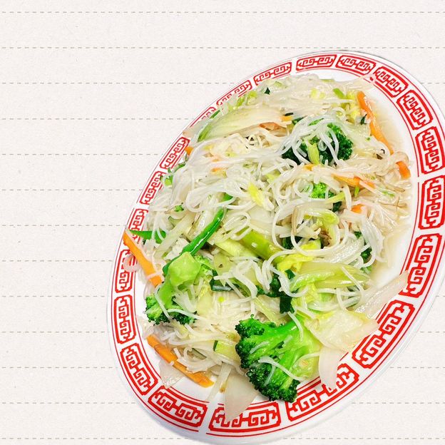 Best Singapore Rice Noodle W/ Vegetable in Harlingen, TX