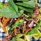 Best Beef Salad in Honolulu, HI