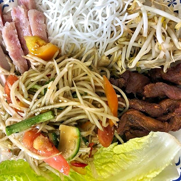 Best PAPAYA SALAD TRAY in Honolulu, HI