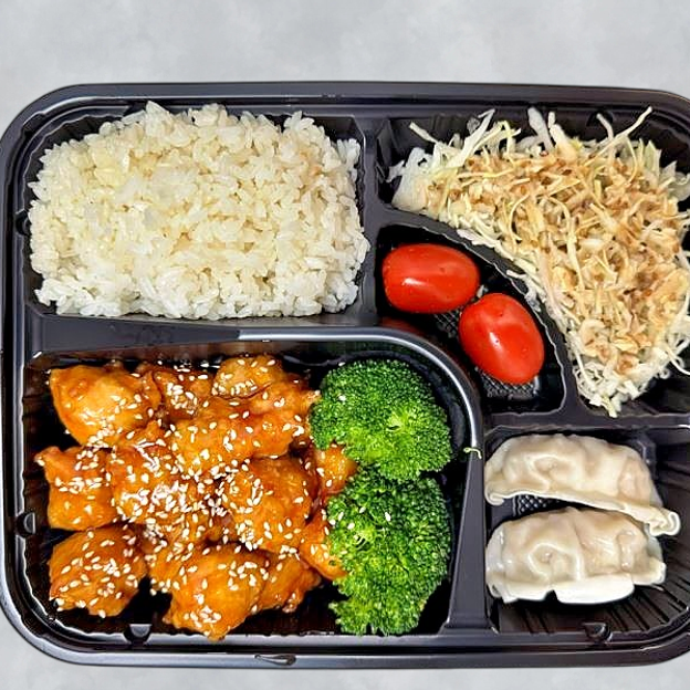 Best L5. Sesame Chicken Meal (White Meat) in New York, NY