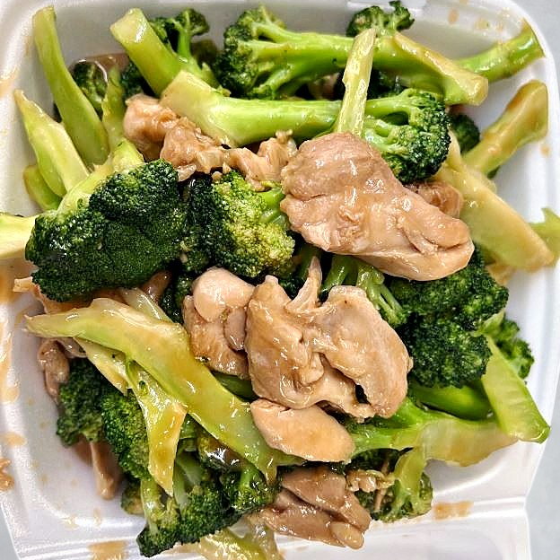 Best Broccoli Chicken in Fresno, CA
