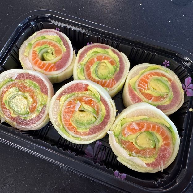 Best Naruto Roll (6) in Rosedale, MD