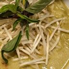 Best Chicken Green Curry Noodles in Long Beach, CA