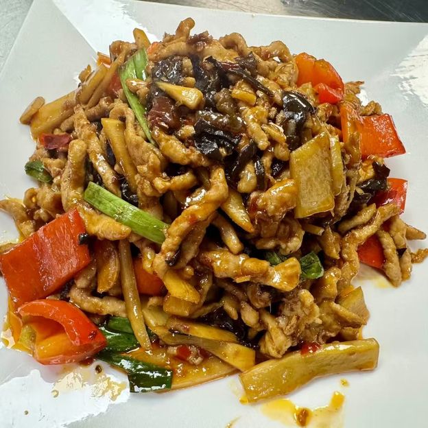Best Yuxiang pork  鱼香肉丝 in Medford, OR