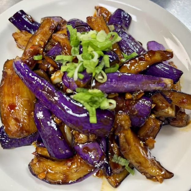 Best Yuxiang eggplant 鱼香茄子 in Medford, OR