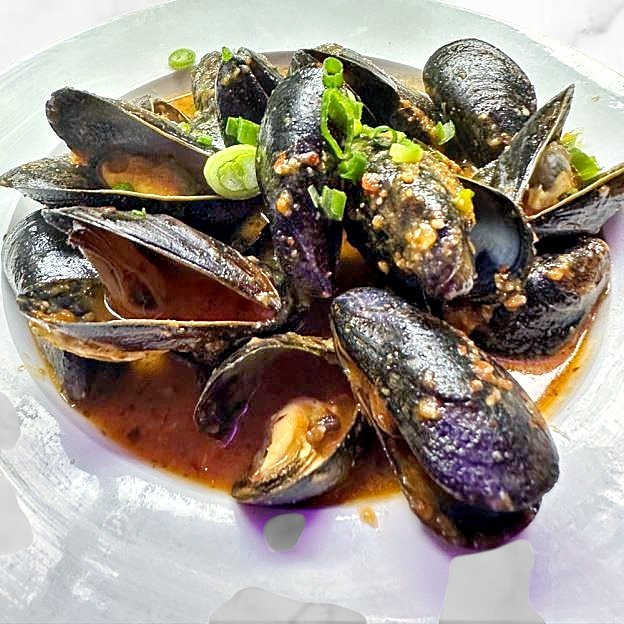 Best Mussels Fra Diablo in Miami, FL