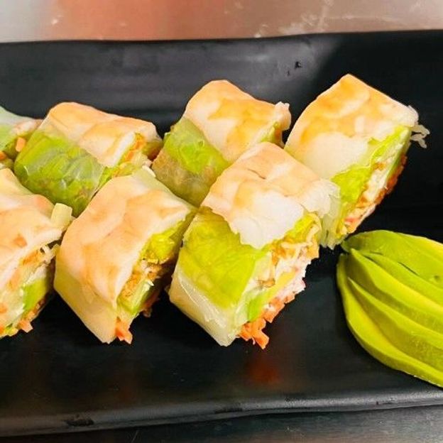 Best Spicy Shrimp Spring Rolls in Troy, MI