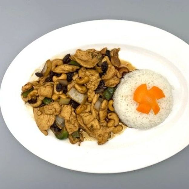 Best Cashew Nut Chicken in Troy, MI