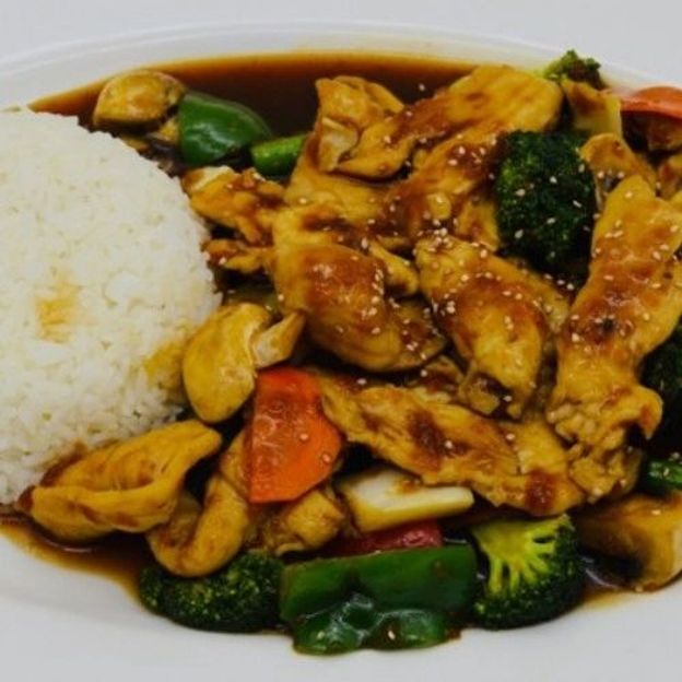 Best Thai Basil / Pad Kaprao in Troy, MI
