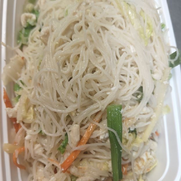 Best 鷄米粉 Chicken Mei Fun in Pekin, IL