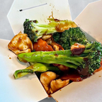 Best 芥蘭鷄 Chicken with Broccoli (Lunch) in Pekin, IL